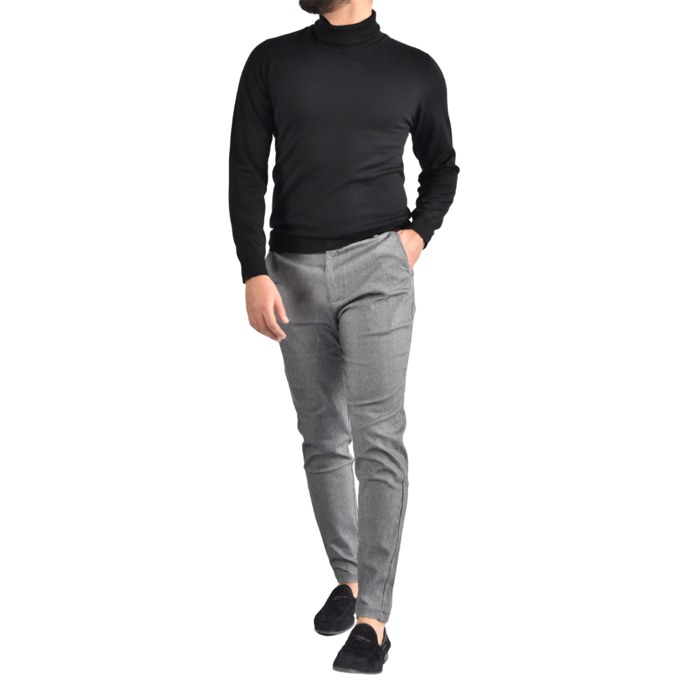 Turtleneck Wool in Black
