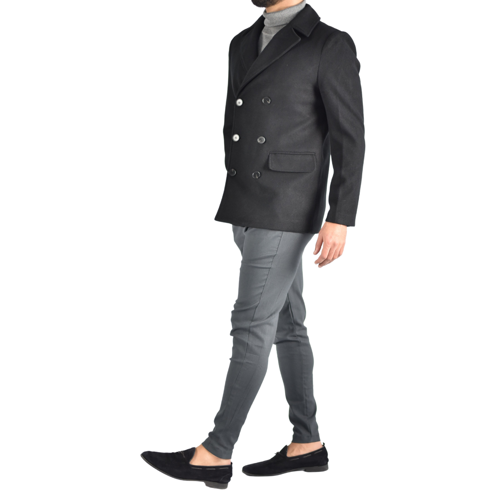 Trenchcoat Short in Black